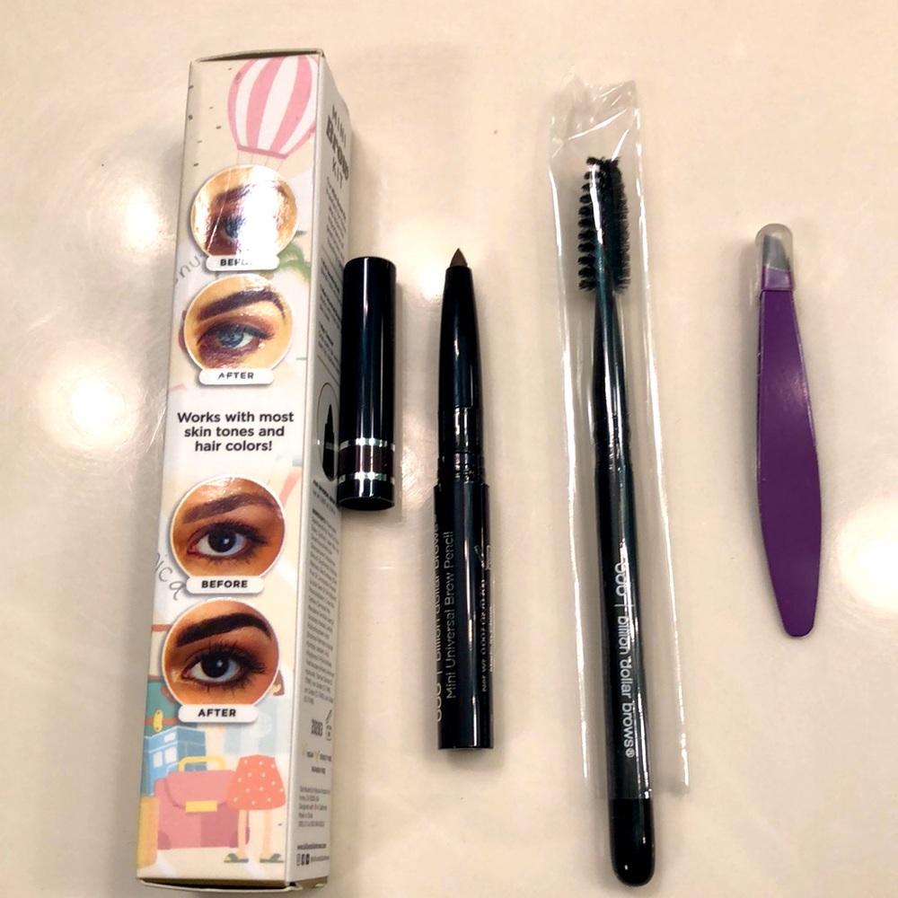 The Jetsetter Mini Brow Kit - Picture 5 of 6